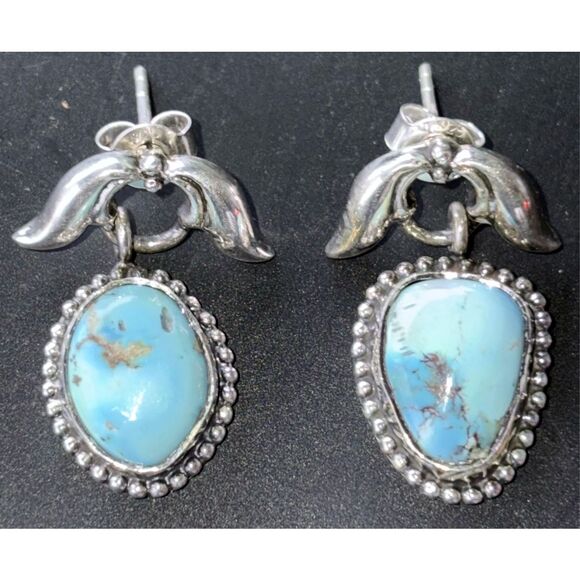 New Hespera 925 Sterling Silver & Kingman Turquoise Oval Dangle Drop Earrings - Picture 1 of 8